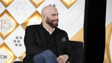 «Пропеллер – нічний рейс в один кінець»: Джон Траволта везе на Каннський кінофестиваль екранізацію своєї книги