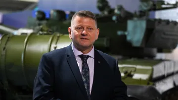 Валерію Залужному – 53: як «‎залізний» генерал став послом у Великобританії – цікаві факти про політика
