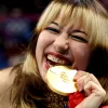 Золото «з дефектом»: олімпійська чемпіонка Аліса Лю була змушена повернути свою медаль