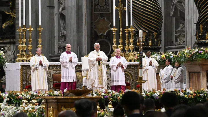 Вуаль Вероніки та стіл з Таємної вечері: розповідаємо про пасхальні таїнства та стародавні реліквії Ватикану
