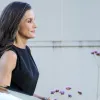 Королева Летісія вразила елегантним total black на церемонії вручення журналістських премій: фото з події
