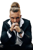 “Я ніколи не вважав себе стриптизером”. Олексій Суровцев – про еротичні танці, нові ролі у кіно та зоозахист