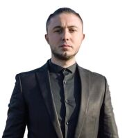 «Не був відмінником ніколи»: Тарас Тополя про шлях у шоу-бізнесі, співпрацю з ГУР та топ-5 українських артистів