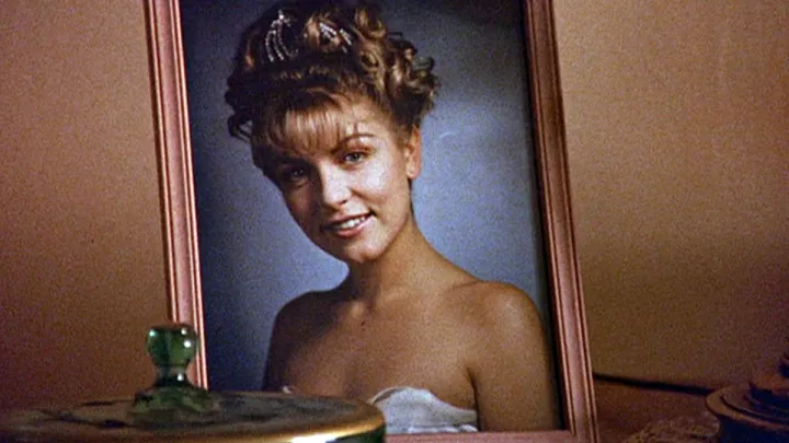 36 років «Твін Пікс»: чому серіал Девіда Лінча став культовим та які схожі проєкти можна подивитися