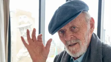 Не тільки легендарний актор, але і співак початківець: Ентоні Гопкінс випустив свою першу пісню