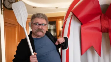 «‎Такий дурнуватий буду, як мій герой»: актор Задніпровський розкрив подробиці нового серіалу