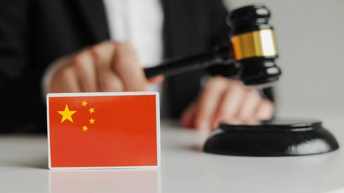 Схованка з 23 тоннами готівки: екс‑мера китайського міста засудили до страти за корупцію