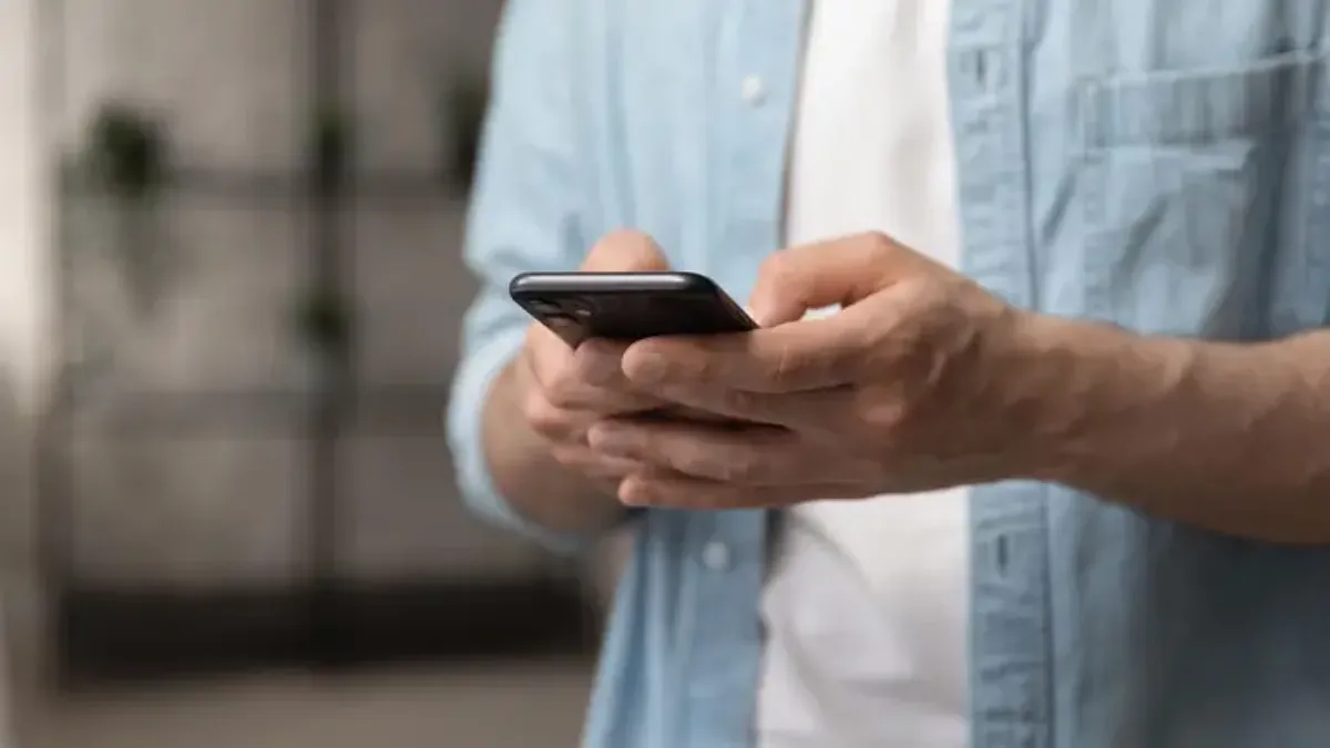 Фейкові 10 літрів пального: шахраї масово ламають акаунти українців через нову схему