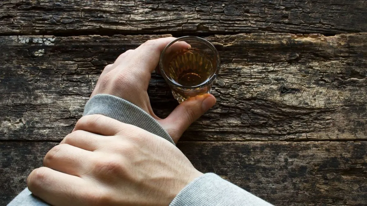 Підпалила свого сина через алкоголь: на Київщині засудили матір, яка вчинила жорстоку помсту