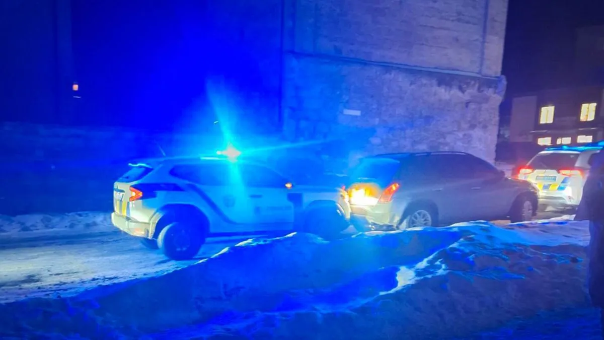 На Тернопільщині п'яний працівник ТЦК збив дорожній знак та влаштував ДТП: на нього склали 7 протоколів