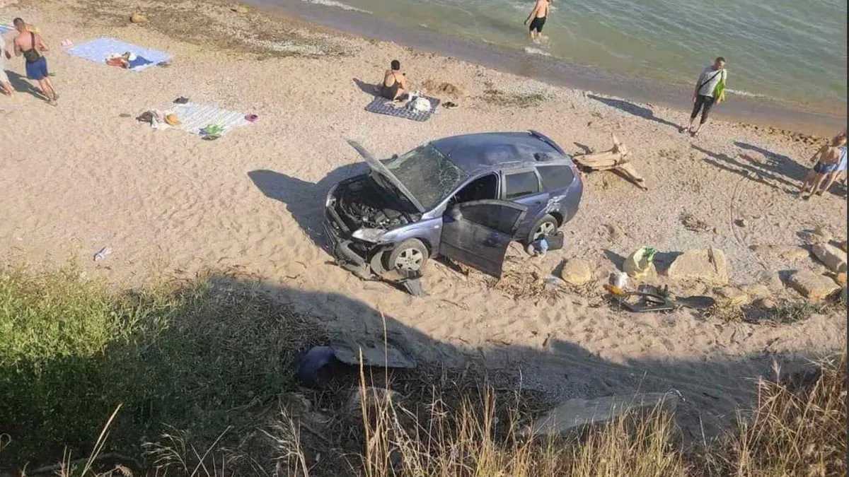 «Думав, що переїхав бугор»: в Одесі пенсіонер за кермом авто ледь не розчавив жінку на пляжі – як його покарали