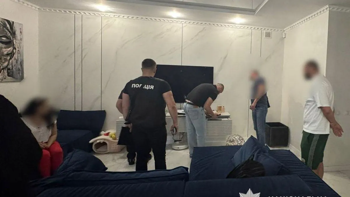 Правоохоронці провели обшуки у хворого на СМА Назарія Гусакова: слідчі дії велись у Києві та Львові