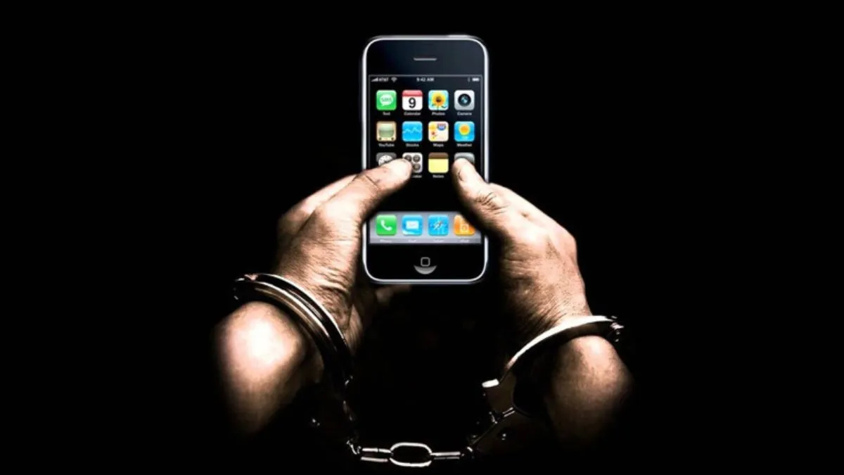 Захотів iPhone – пішов на злочин: у Кривому Розі покарали чоловіка, який підмінив смартфон на стареньку Nokia