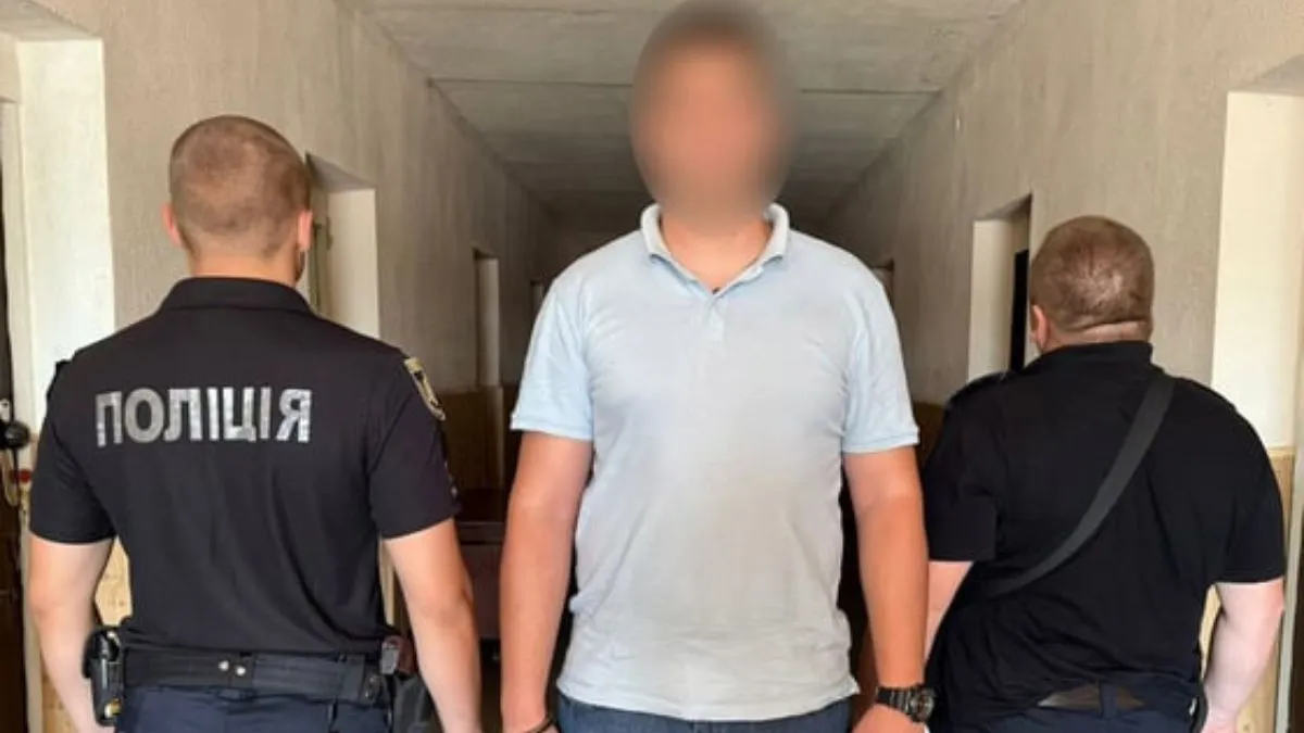 Киянин шантажував жінку її інтимними фото, вимагаючи гроші: скільки хотів і як покарають нахабу-збоченця