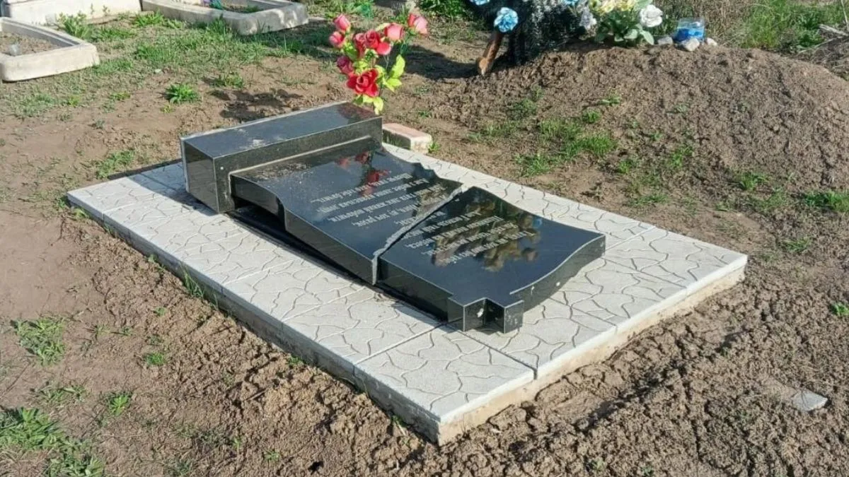 На Дніпропетровщині жінка влаштувала погром на цвинтарі: чи покарають за наругу над могилами хуліганку
