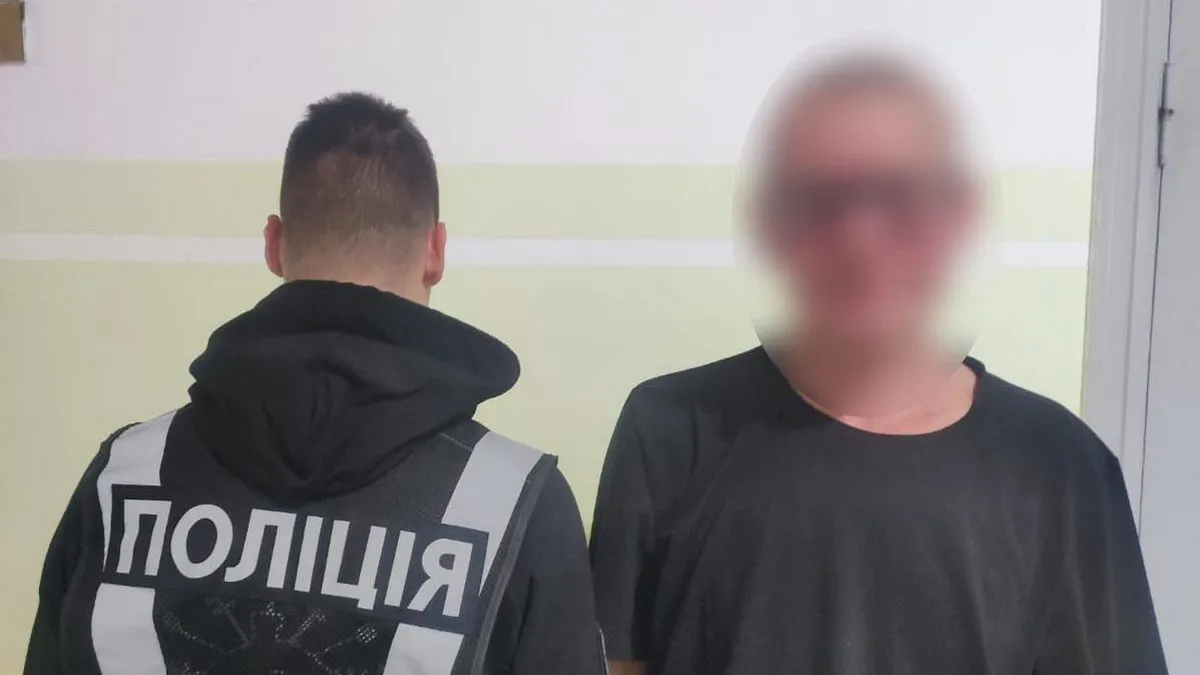 Спалили за гроші чотири машини у Києві: поліція затримала двох паліїв – що їм загрожує