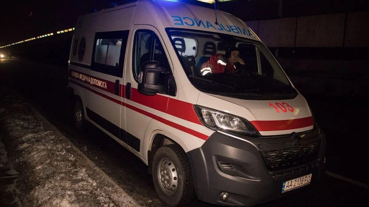 Побили чоловіка та напали на медиків: на Волині злочинці відзначилися дикою поведінкою