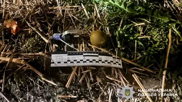 Висмикнув чеку і погрожував підірвати: як у Рівному затримали чоловіка зі статусом СЗЧ