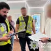 У Києві викрили схему продажу немовляти через фіктивне сурогатне материнство: у злочині замішані лікарі