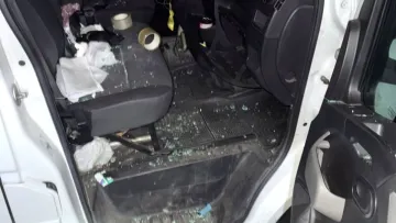 У Києві чоловік напився та проник до чужого авто: поліціянти затримали молодика – це була не спроба крадіжки