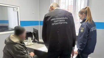 На Хмельниччині школяр помер, бо напився горілки: співпляшнику неповнолітнього хлопчика світить тюремний строк