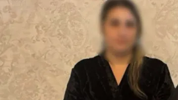 На Буковині ворожка ошукала довірливу дівчину на 300 тисяч: що обіцяла зробити ясновидиця-шахрайка