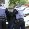 На Полтавщині п'яна жінка напала на поліціянта та вкусила його: як покарали зубату хуліганку