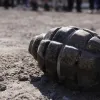 У Києві невідомий жбурнув гранату з вікна будинку: чи є постраждалі від вибуху