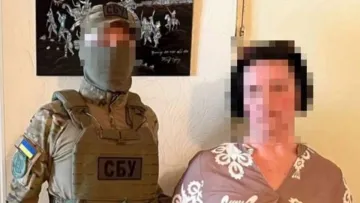 Викладачка з Запоріжжя вела підривну діяльність на користь рф: педагога затримало СБУ – їй загрожує до 8 років