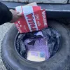 На Львівщини спіймали чергового контрабандиста з Iphone на чотири млн: де й скільки гаджетів ховав чоловік