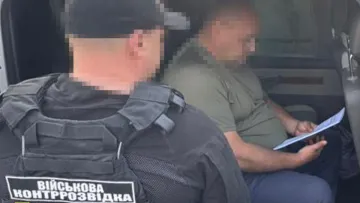 Розкрали майже 100 млн з бюджету та сприяли ухилянтам: на Одещині затримали командування одного з батальйонів
