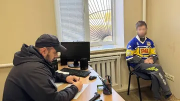 Чоловік з Черкащини розтрощив цвинтар в одному з сіл: від біснуватого хулігана постраждало понад 160 могил