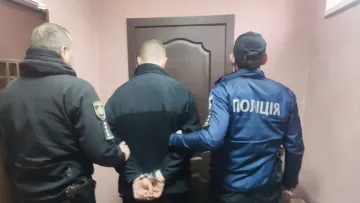 Селянин з Дніпропетровщини посварився зі знайомим й обікрав його: чоловіку загрожує 10 років тюрми – що поцупив