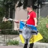 Демонстрували прапор України з нацистською символікою: поліція затримала двох іноземців – що їм загрожує
