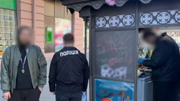 Замість лавандового рафа – ганджубас і «колеса»: в Одесі було затримано баристу-дилера – що йому «світить»