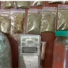 На Дніпропетровщині викрили наркодилерів у лігві яких знайшли дурману на понад 10 млн: що їм загрожує