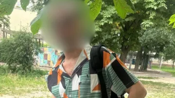 Терапія не подіяла: у Києві чоловік намагався спалити автомобіль свого психолога – що загрожує палію