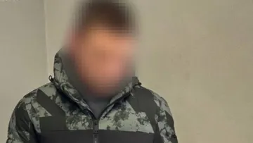 Видавав за гру і ґвалтував: на Харківщині затримали неповнолітнього юнака, який збезчестив трьох хлопчиків