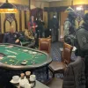 Блекджек, алкоголь, але без дівчат: у Харкові чоловік влаштував казино у магазині