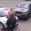 Двоє молодиків з Рівненщини хотіли влаштувати фотосесію на капоті авто поліціянтів: як покарали хуліганів