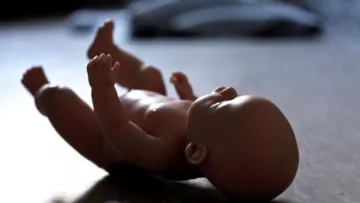 Народила й одразу ж задушила: на Рівненщині жінка вкоротила віку немовляті – деталі моторошної події