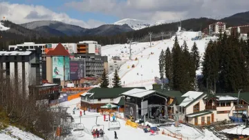 В Україні через поліцію та ТЦК може зникнути один з популярних курортів: політолог розповів, що відбувається