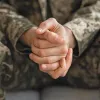 Родина військового інсценувала його загибель та збагатилась на мільйон: він жив у місті, хоча вважався зниклим