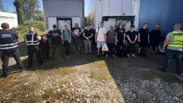 Вдавали з себе Буратін: на Закарпатті спіймали ухилянтів, які намагались втекти до ЄС — де вони ховались