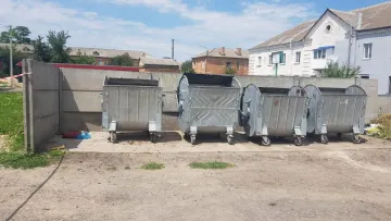 У Рівному знайшли мертве немовля біля смітника: поліція повідомила про деталі інциденту
