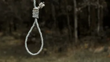 Чоловік з Київщини спровокував самогубство неповнолітньої дівчинки, яку регулярно бив:  що загрожує садисту