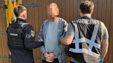Вчиняв сексуальні злочини проти дітей: в Україні затримали громадянина США, який переховувався понад 30 років