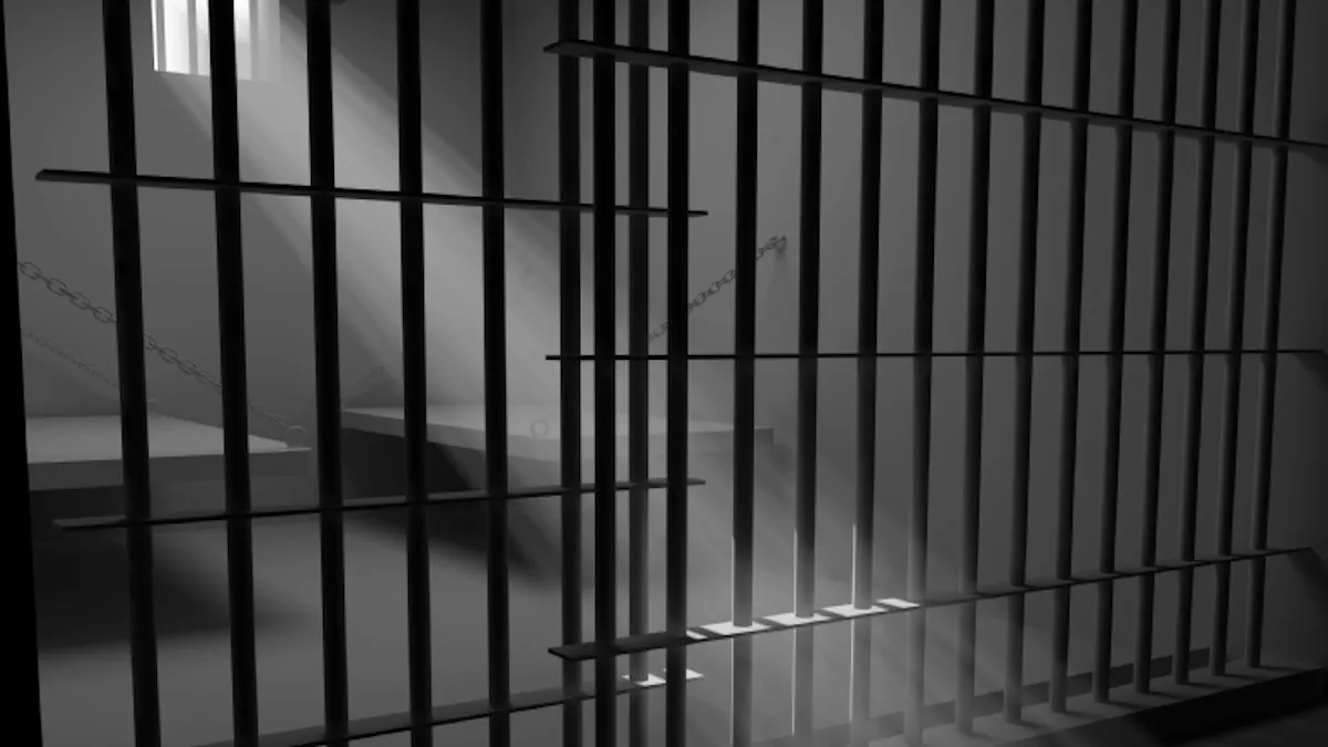 Російські суди винесли понад 240 вироків українцям: середній термін ув'язнення становить 13 років