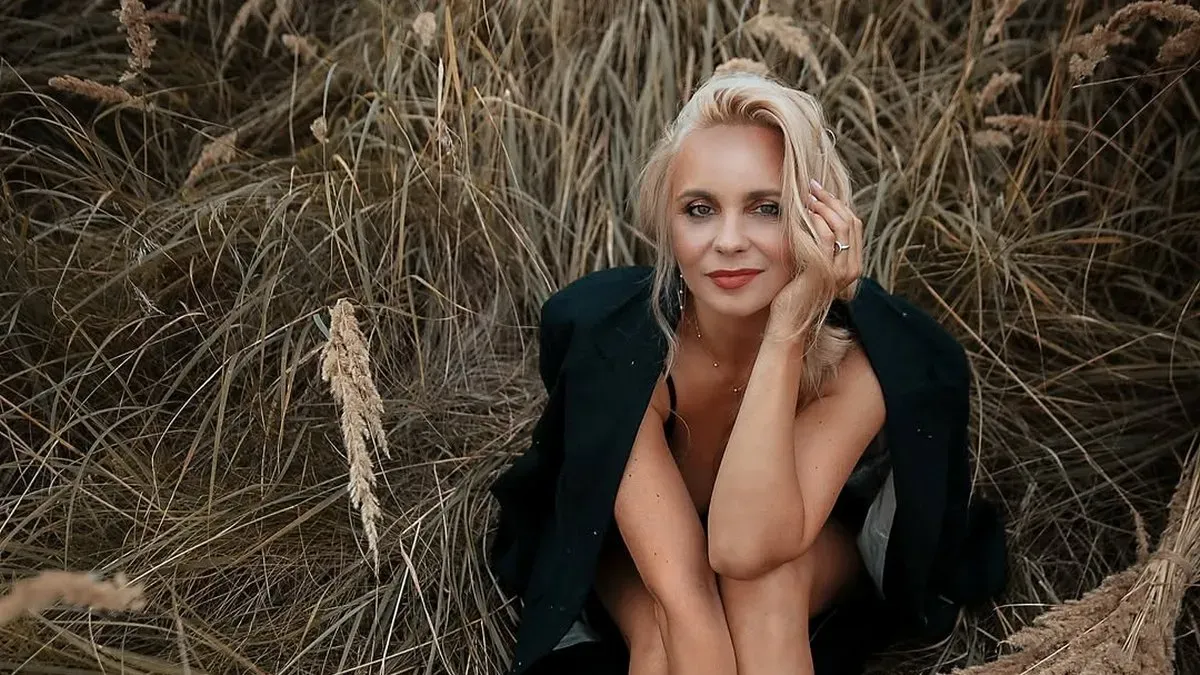 Шоколадна крихта і ніжна сирна начинка: Лілія Ребрик здивувала авторським рецептом пирога