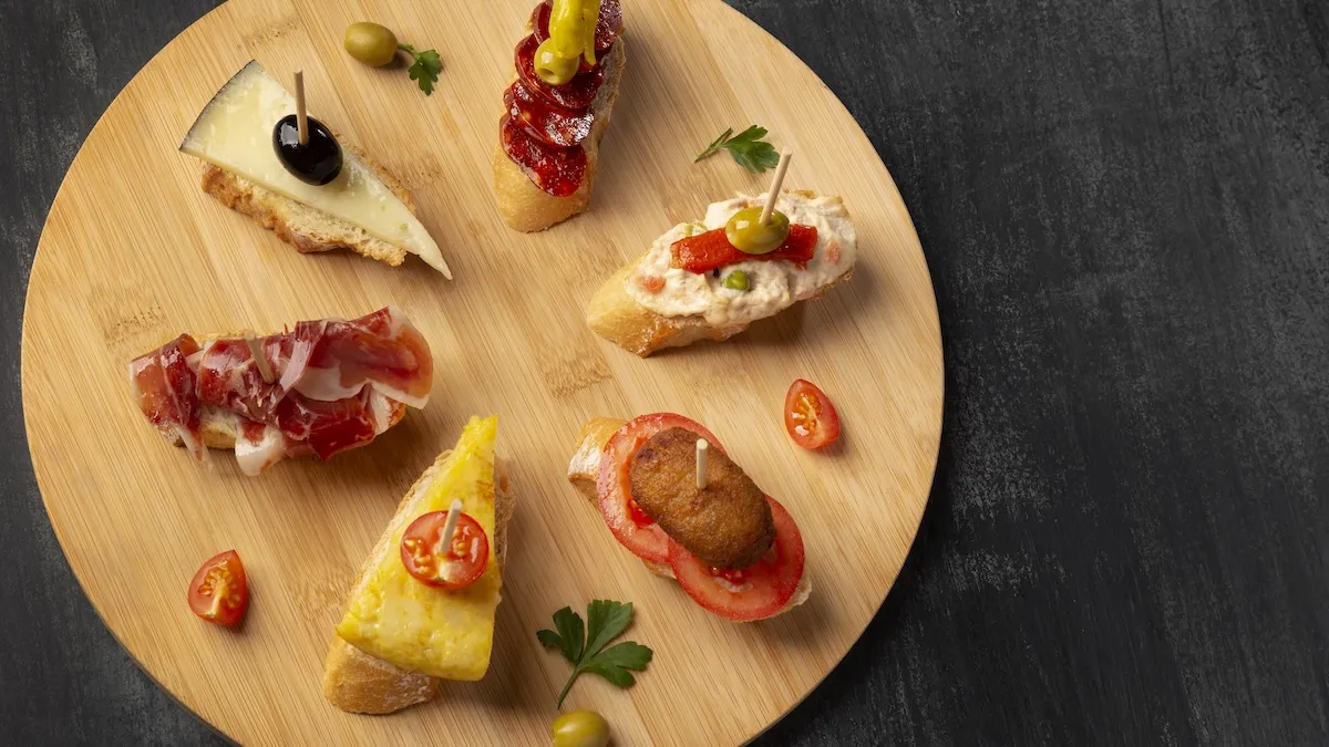 Швидкі перекуси без плити: прості намазки, які можна приготувати за 5 хвилин